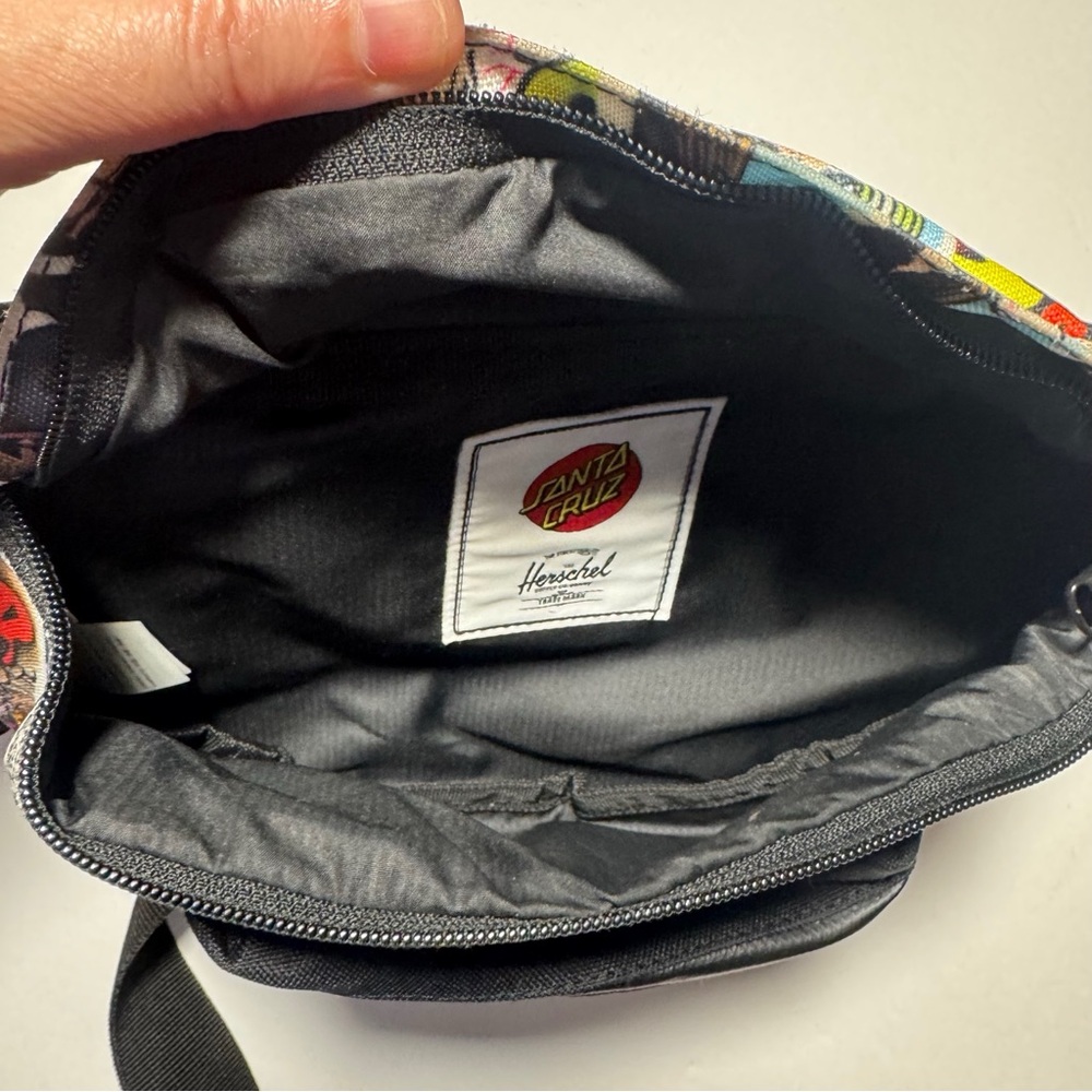 Herschel Supply Co. x Santa Cruz Fanny Pack - Picture 7 of 9